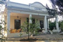 Viaja a la Belle Époque en Villa Pilar