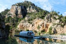 Turismo y diversión en la montaña de Valencia con SuAventura en Cofrentes