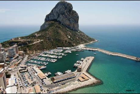 Las velas conquistan el Peñón de Ifach