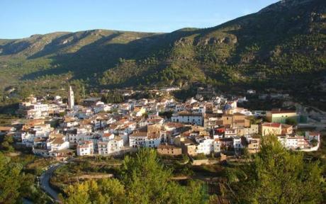 Fiestas patronales en honor a la virgen del rosario en Ayódar