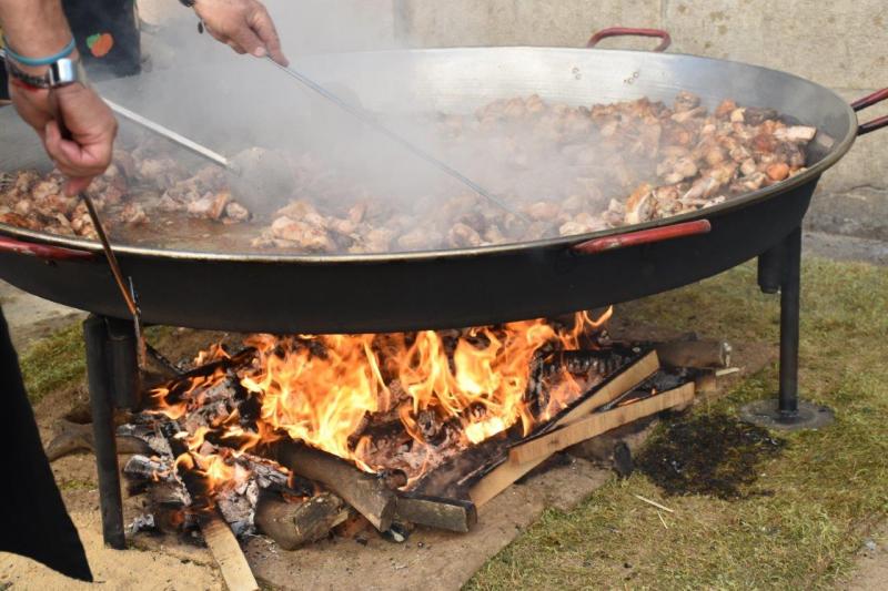 Cocinar paella 3