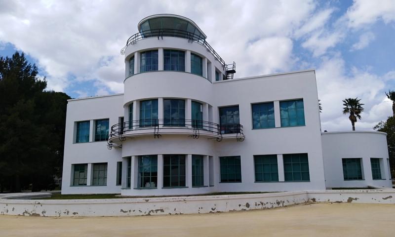 Torre Control Cine